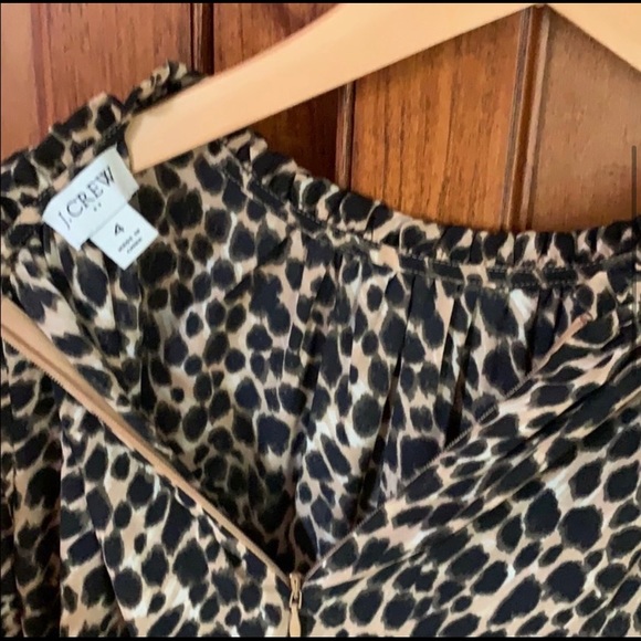 JCrew Ruffle Neck Peasant Dress Size 4 SOLD OUT EVERYWHERE - Picture 3 of 6